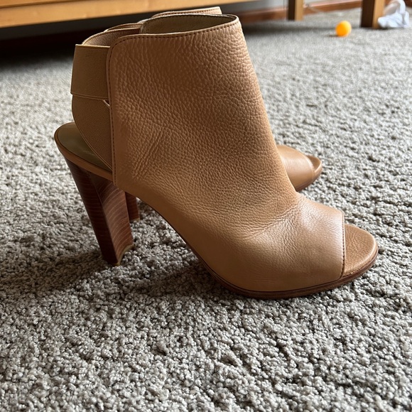Stuart Weitzman Peep Toe Booties - Picture 2 of 7